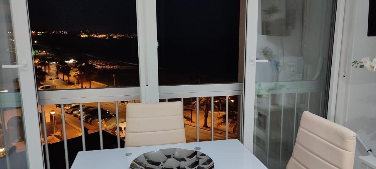 Turisstiko Playa Carvajal Fuengirola Exterior foto